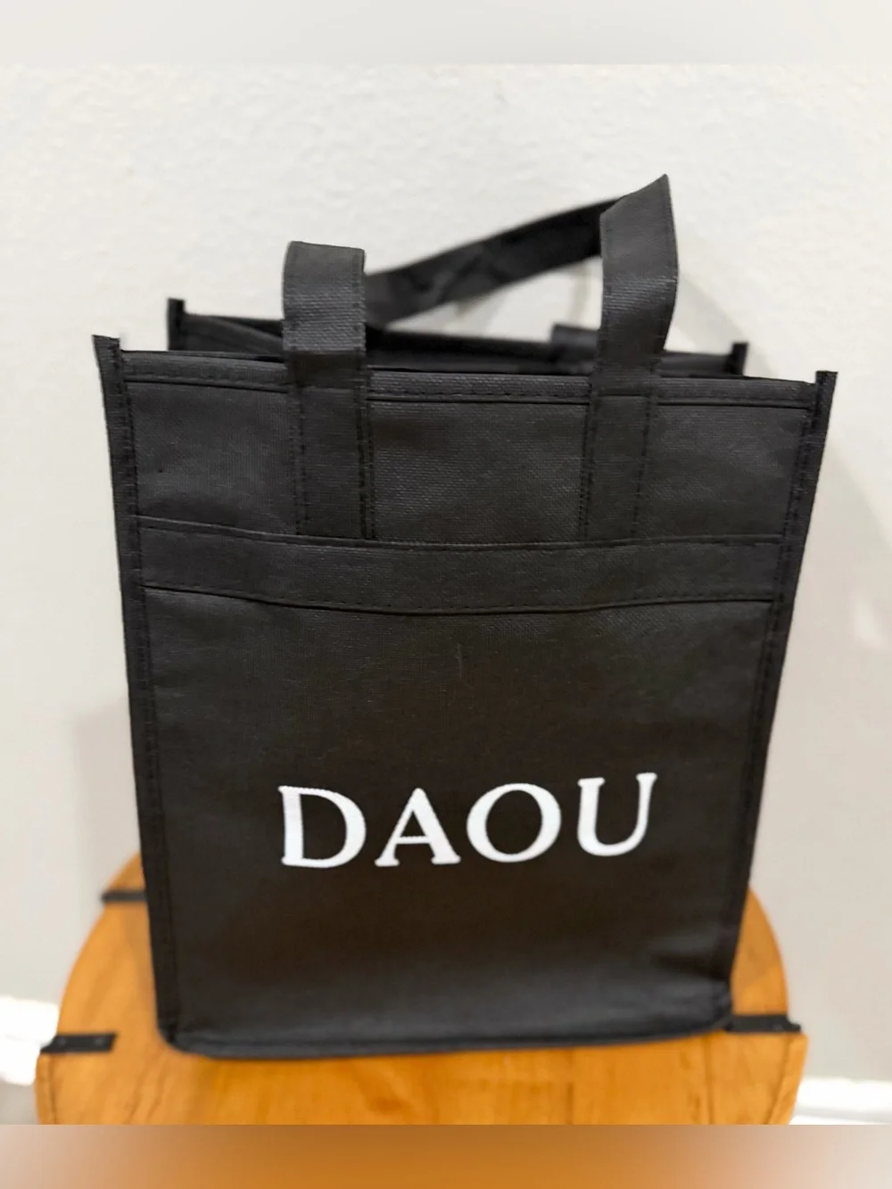 DAOU Winery 6 BOTTLE WINE TOTE- Reusable